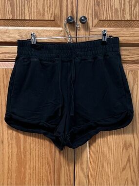 Hollister Black Elastic Waist Shorts, GUC, Size L